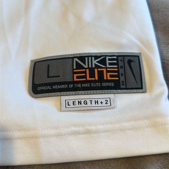 Men’s Nike Ohio State Basketball Jersey (L) - Picture 2 of 6